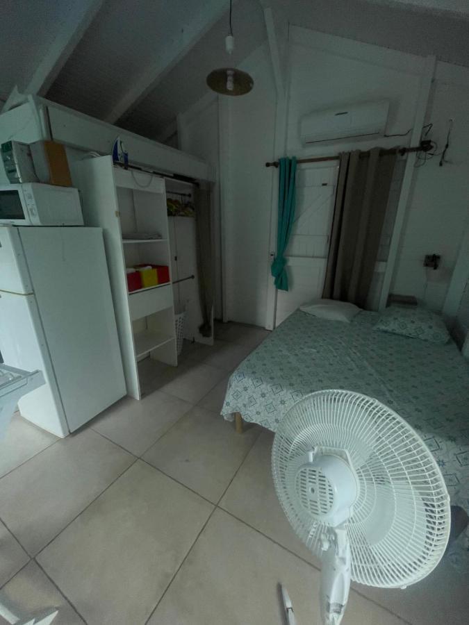 2 Bungalows Au Bord De La Plage De Montal A Moule Loues Individuellement Ou Ensemble Le Moule Zewnętrze zdjęcie
