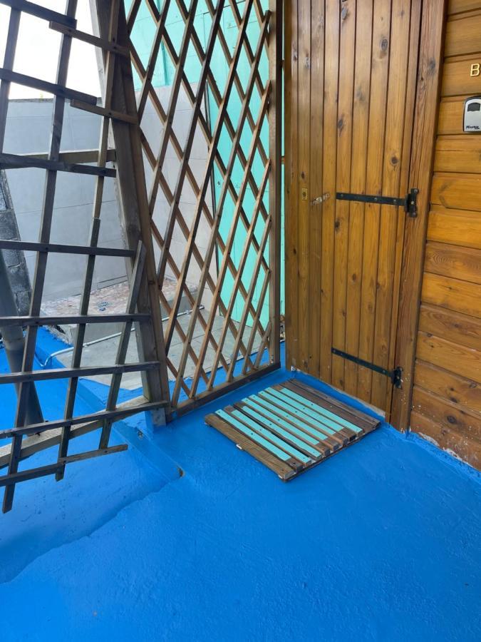 2 Bungalows Au Bord De La Plage De Montal A Moule Loues Individuellement Ou Ensemble Le Moule Zewnętrze zdjęcie